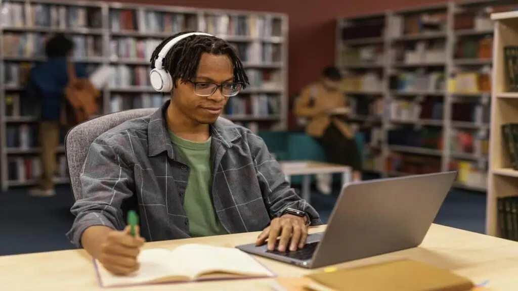Best Online Courses to Advance Your Career in 2025