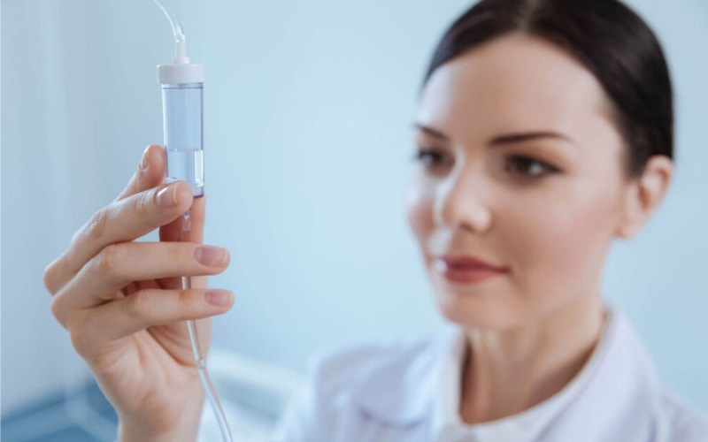 Advantages of IV Hydration Therapy for Recovery